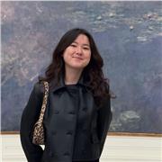 Étudiante sur Paris, spécialisée en sciences appliquées (licence EPFL, master ETHZ en informatique)